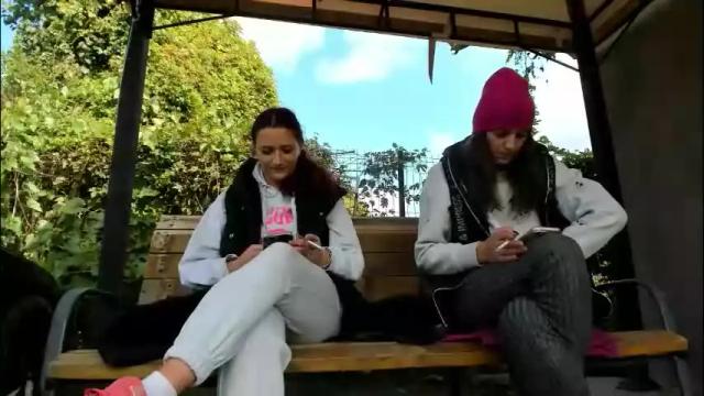 Image 7 of devileanna Stream on Chaturbate on 3 months ago