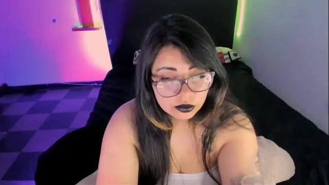Image 6 of devilfox29 Stream on Chaturbate on 14 days ago