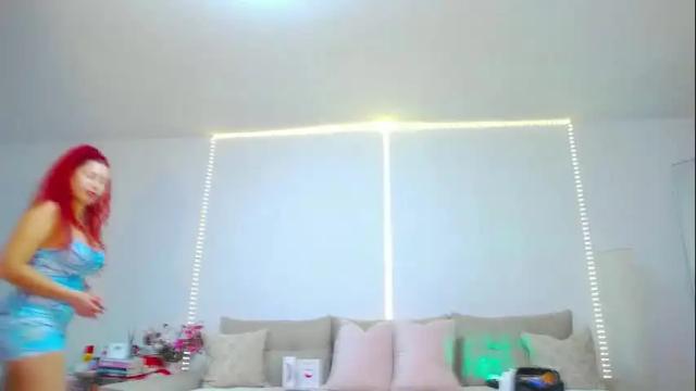 Image 2 of devilishpuss Stream on Chaturbate on 20 days ago