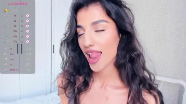 Image 7 of devilsgift_katy Stream on Chaturbate on 13 months ago