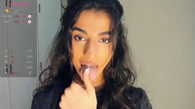 Image 7 of devilsgift_katy Stream on Chaturbate on 13 months ago