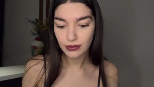 Image 10 of devinegoddessr Stream on Chaturbate on 15 months ago