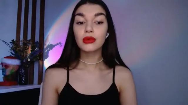 Image 11 of devinegoddessr Stream on Chaturbate on 15 months ago