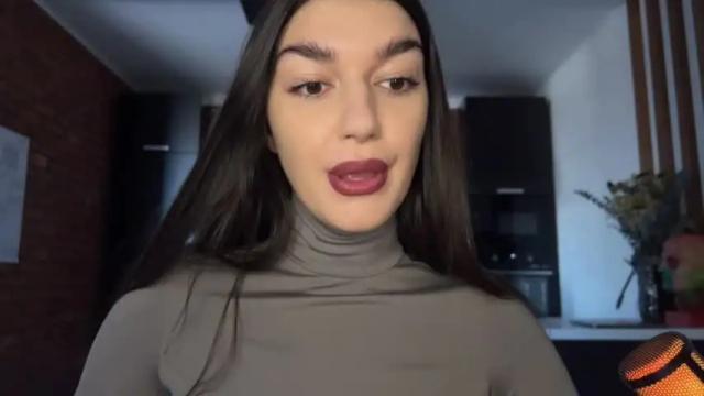 Image 12 of devinegoddessr Stream on Chaturbate on 12 months ago