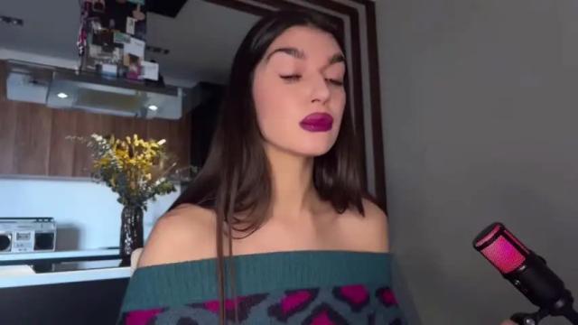 Image 10 of devinegoddessr Stream on Chaturbate on 12 months ago