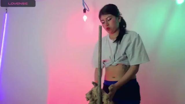 Image 2 of devora_sassy Stream on Chaturbate on 19 months ago
