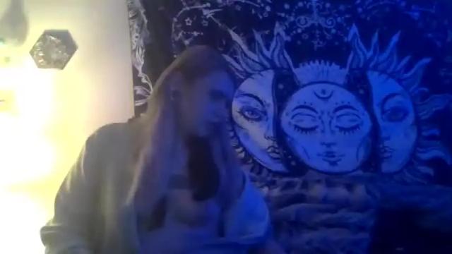 Image 7 of devyn_winter Stream on Chaturbate on 21 months ago