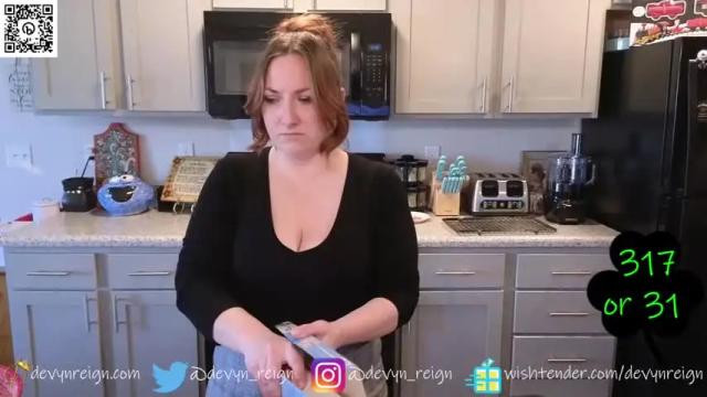 Image 10 of devynreign Stream on Chaturbate on 13 months ago
