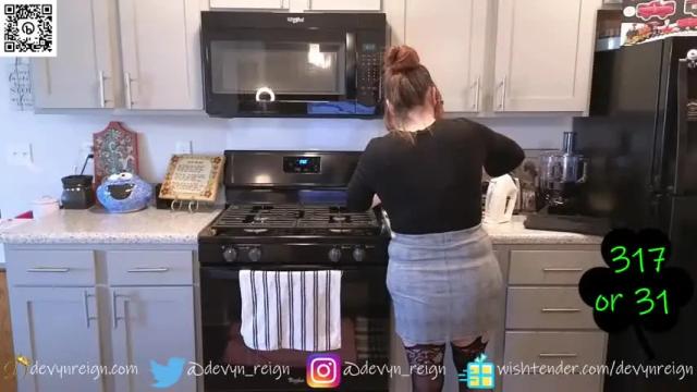 Image 7 of devynreign Stream on Chaturbate on 13 months ago