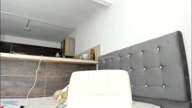 Image 3 of dewolk Stream on Chaturbate on 1 month ago