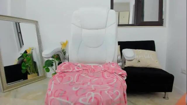 Image 11 of deya_divine Stream on Chaturbate on 17 days ago
