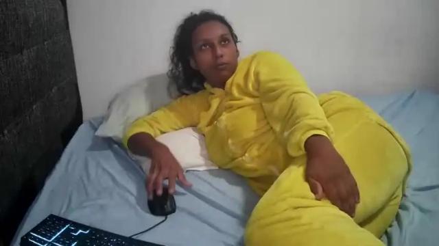 Image 2 of deysi1122 Stream on Chaturbate on 17 months ago