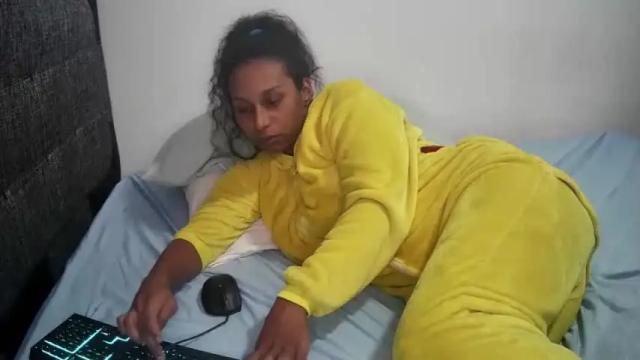 Image 3 of deysi1122 Stream on Chaturbate on 17 months ago