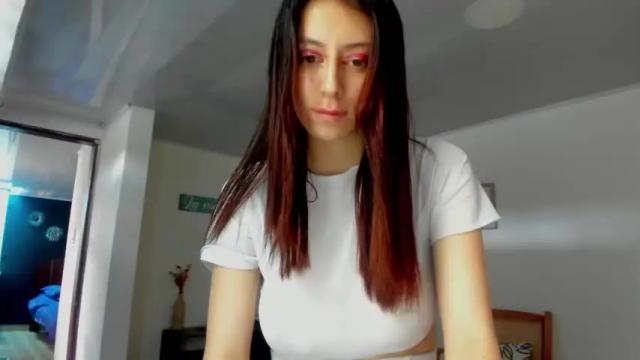 Image 4 of dhalia_cherry20x Stream on Chaturbate on 22 months ago