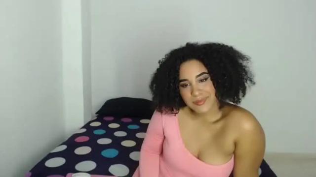 Image 2 of dhalyla Stream on Chaturbate on 16 months ago
