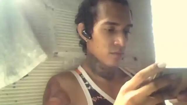 Image 12 of dhamn_justin Stream on Chaturbate on 26 months ago