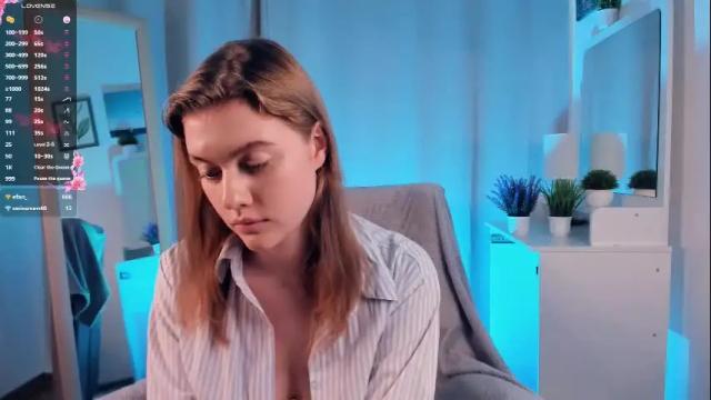 Image 12 of di_huny Stream on Chaturbate on 16 days ago
