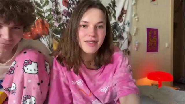 Image 7 of di_n_alex Stream on Chaturbate on 1 month ago