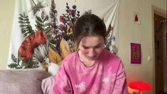 Image 12 of di_n_alex Stream on Chaturbate on 1 month ago