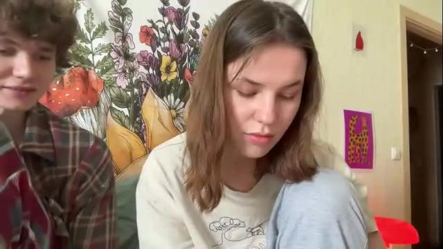 Image 4 of di_n_alex Stream on Chaturbate on 1 month ago