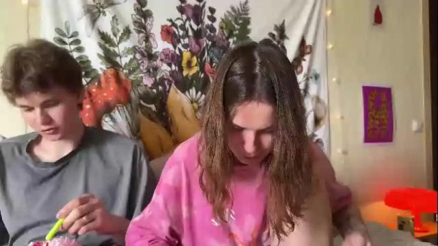 Image 7 of di_n_alex Stream on Chaturbate on 9 days ago