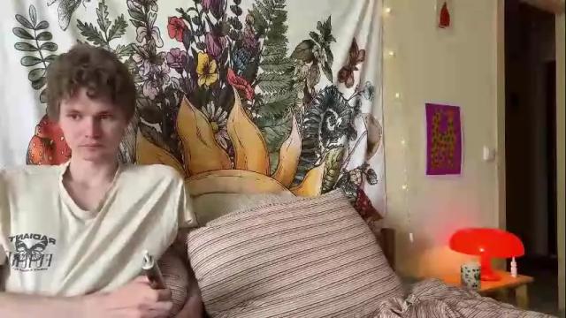 Image 3 of di_n_alex Stream on Chaturbate on 3 days ago