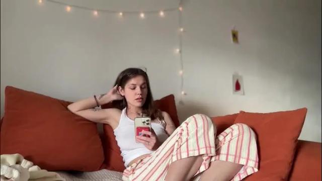 Thumbnail 3, di_n_alex's Stream at Chaturbate, 2 months ago