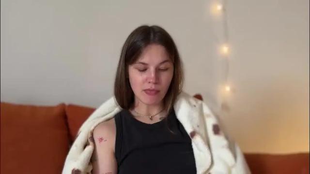 Image 2 of di_n_alex Stream on Chaturbate on 2 months ago