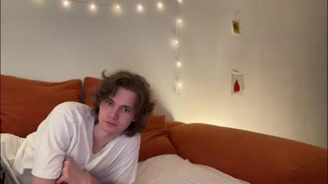 Thumbnail 3, di_n_alex's Stream at Chaturbate, 8 hours ago