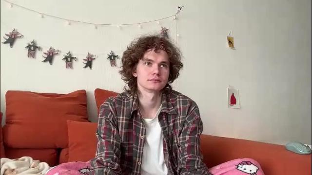 Image 2 of di_n_alex Stream on Chaturbate on 21 days ago