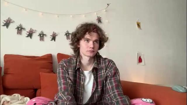 Image 7 of di_n_alex Stream on Chaturbate on 21 days ago