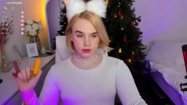 Image 3 of diaarisa Stream on Chaturbate on 15 months ago