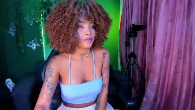 Image 6 of diamon_kataleya Stream on Chaturbate on 14 months ago
