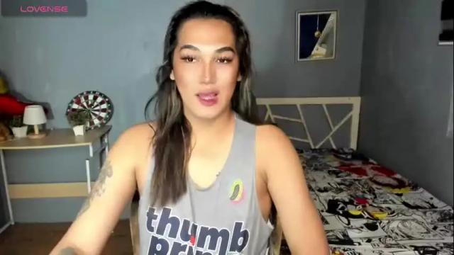 Image 6 of diamond_foxy Stream on Chaturbate on 1 month ago