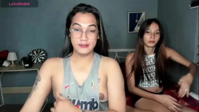 Image 7 of diamond_foxy Stream on Chaturbate on 1 month ago