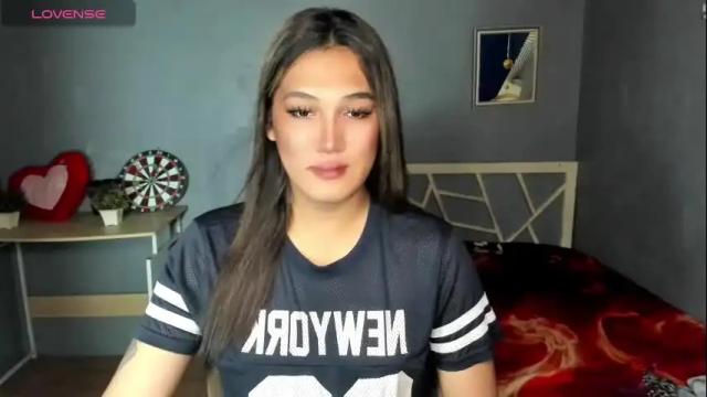 Image 7 of diamond_foxy Stream on Chaturbate on 25 days ago