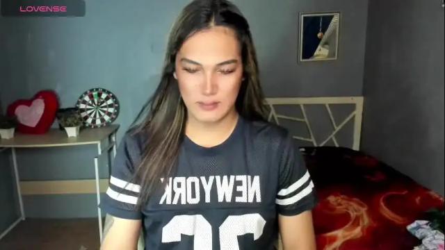 Image 2 of diamond_foxy Stream on Chaturbate on 22 days ago