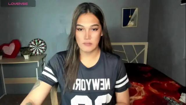 Image 12 of diamond_foxy Stream on Chaturbate on 12 days ago