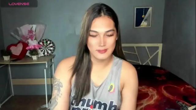 Image 4 of diamond_foxy Stream on Chaturbate on 3 days ago