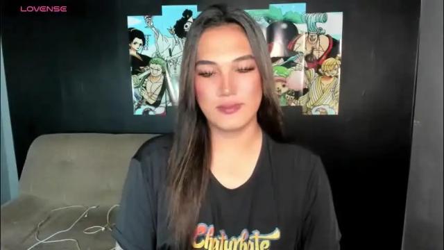 Image 6 of diamond_foxy Stream on Chaturbate on 1 month ago