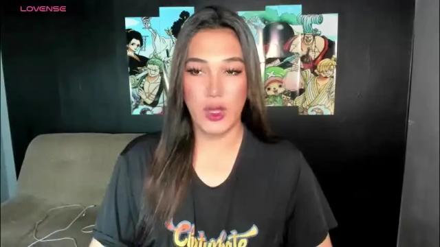 Image 8 of diamond_foxy Stream on Chaturbate on 1 month ago