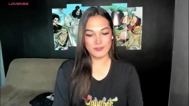 Image 4 of diamond_foxy Stream on Chaturbate on 2 months ago