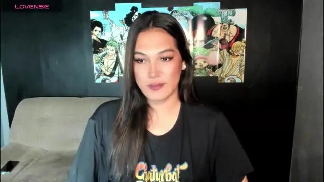 Image 12 of diamond_foxy Stream on Chaturbate on 1 month ago