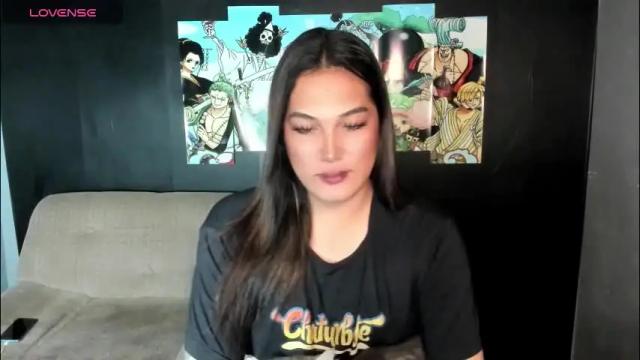 Image 8 of diamond_foxy Stream on Chaturbate on 1 month ago