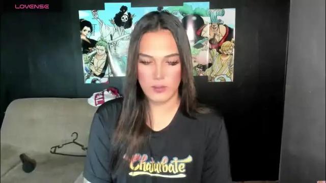 Image 7 of diamond_foxy Stream on Chaturbate on 1 month ago