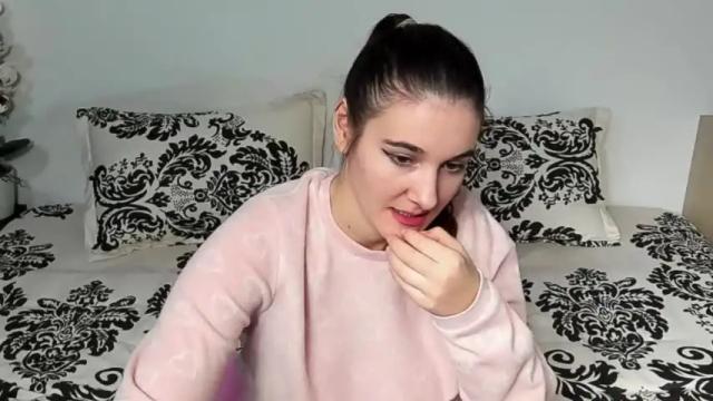 Image 6 of diamontjasmine Stream on Chaturbate on 20 months ago
