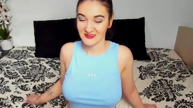 Image 6 of diamontjasmine Stream on Chaturbate on 18 months ago
