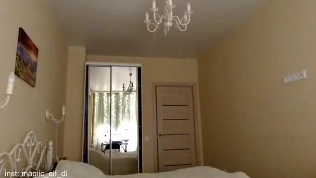 Image 10 of diana_elf Stream on Chaturbate on 14 months ago