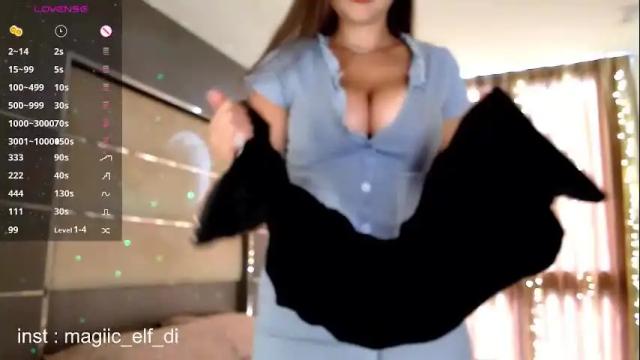Image 2 of diana_elf Stream on Chaturbate on 6 days ago