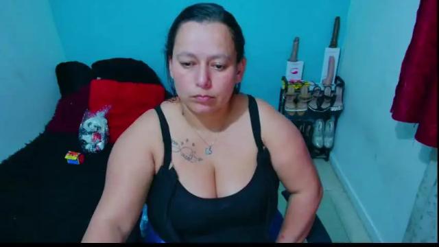 Image 12 of diana_lozano Stream on Chaturbate on 1 month ago